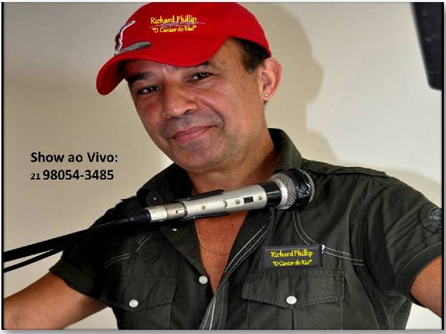 Tecladista cantor festas